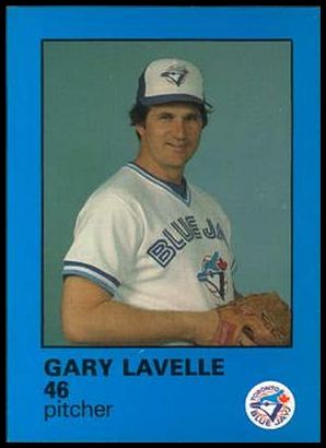 19 Gary Lavelle